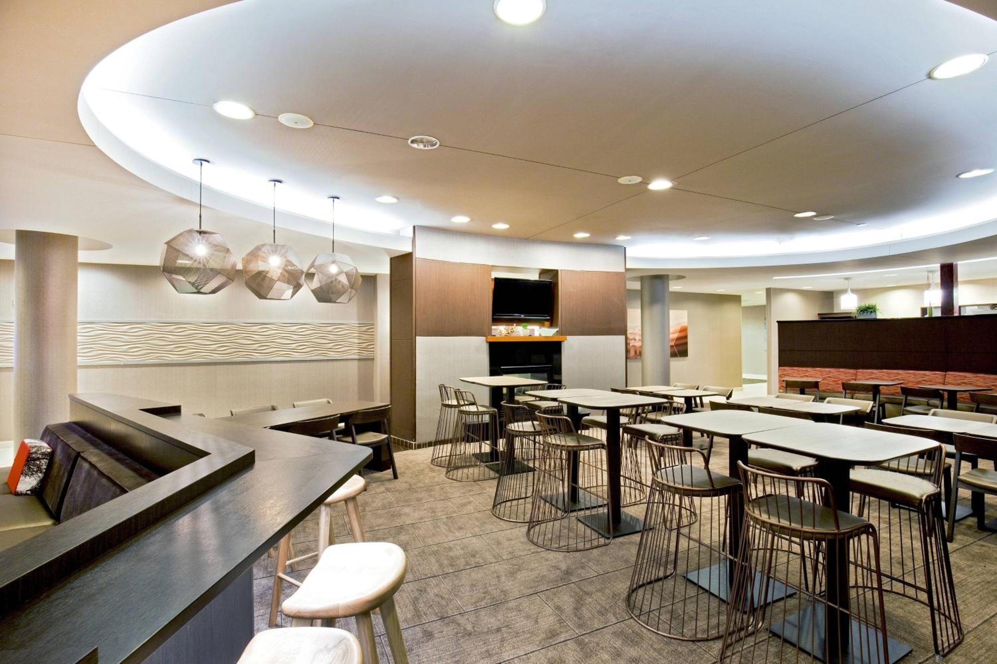 Springhill Suites Chesapeake Greenbrier Esterno foto